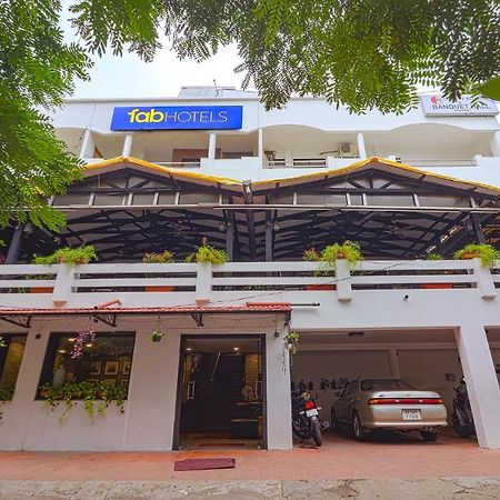 Fabhotel A&M - Nr Lv Prasad Institute, Banjara Hills Хидерабад Екстериор снимка