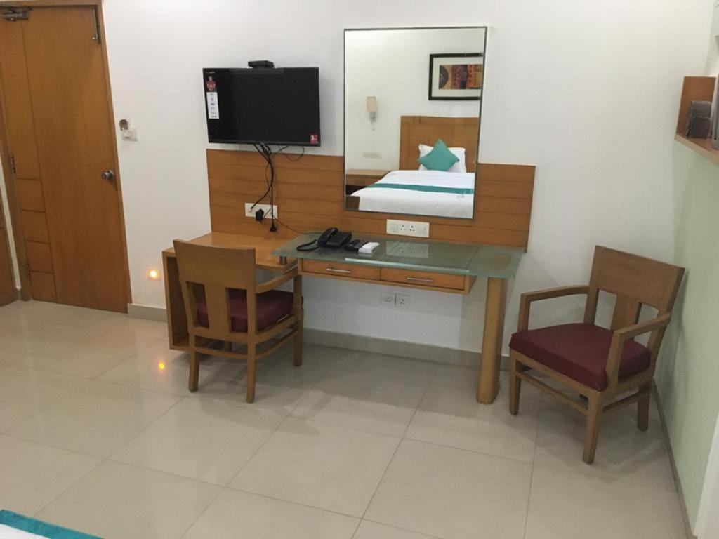 Fabhotel A&M - Nr Lv Prasad Institute, Banjara Hills Хидерабад Екстериор снимка