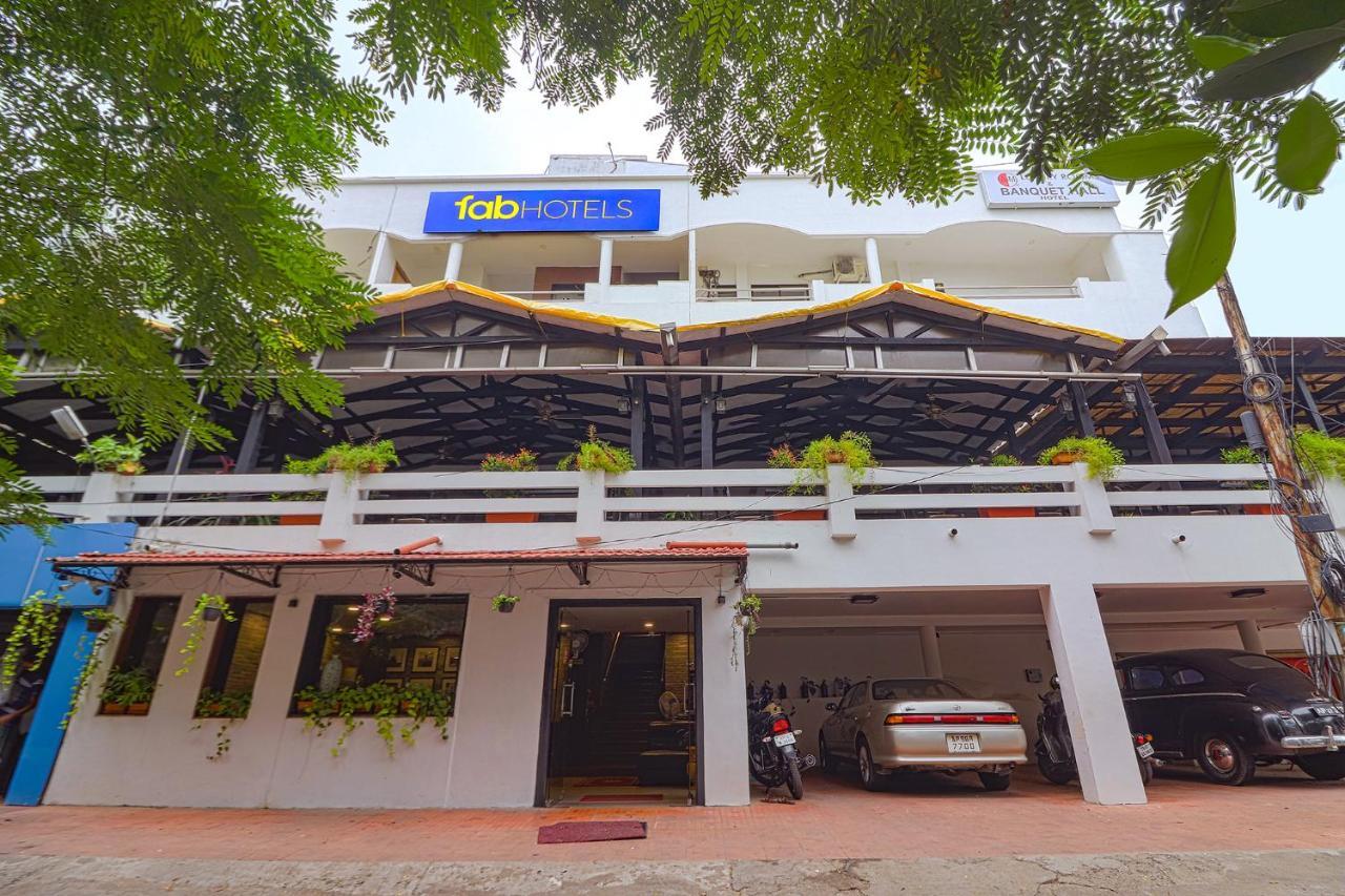 Fabhotel A&M - Nr Lv Prasad Institute, Banjara Hills Хидерабад Екстериор снимка