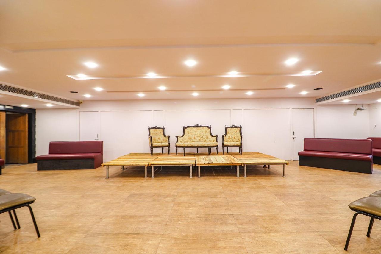 Fabhotel A&M - Nr Lv Prasad Institute, Banjara Hills Хидерабад Екстериор снимка
